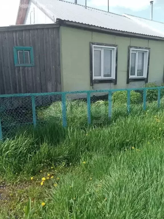 Дом в Курганская область, Петуховский муниципальный округ, посёлок ... - Фото 1