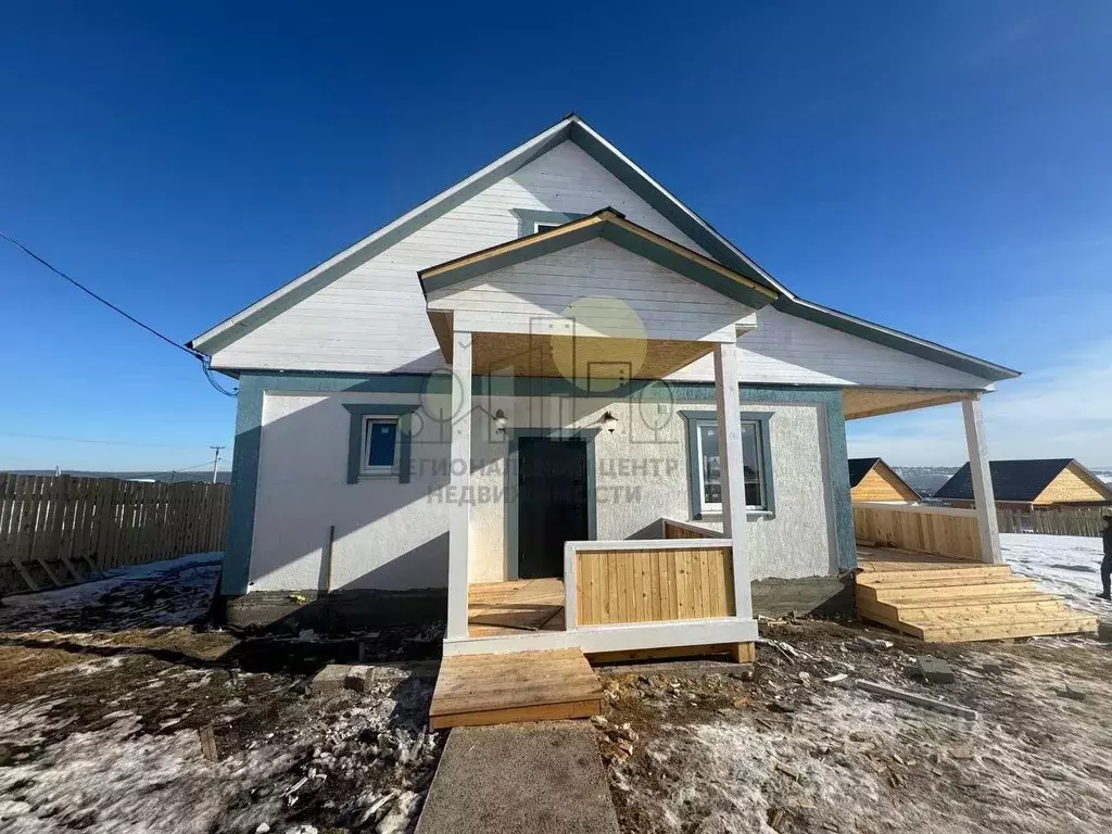 Дом в Иркутская область, Иркутский муниципальный округ, с. Урик ул. ... - Фото 1