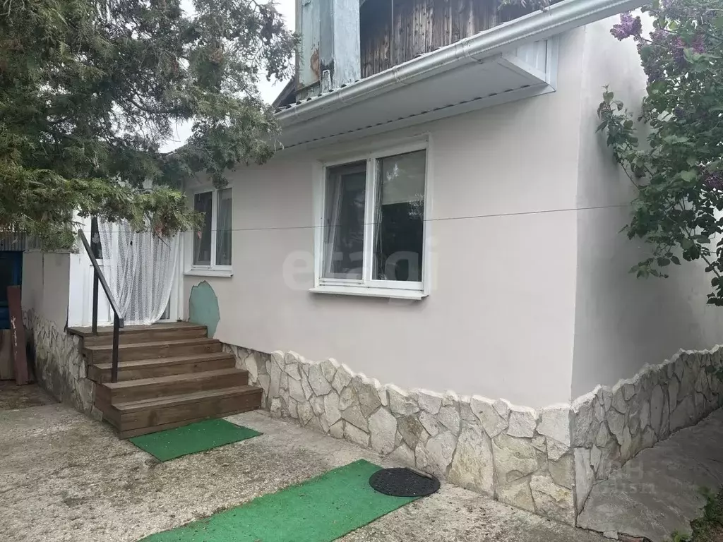 Дом в Саратовская область, Саратов Пристанская ул., 79 (50 м) - Фото 1