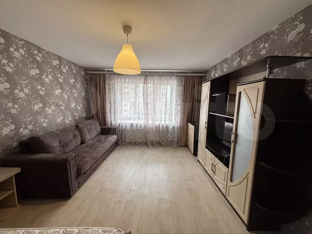 1-к. квартира, 44 м, 5/5 эт. - Фото 1