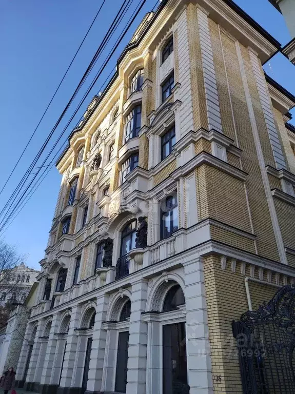 3-к кв. Саратовская область, Саратов ул. Имени М.Ю. Лермонтова, 35 . - Фото 0