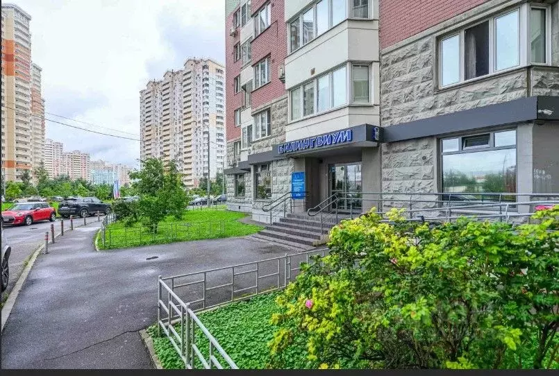 Помещение свободного назначения в Московская область, Красногорск бул. ... - Фото 1