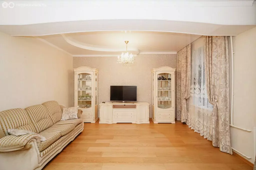 4-комнатная квартира: Омск, улица Химиков, 31 (117.3 м) - Фото 1
