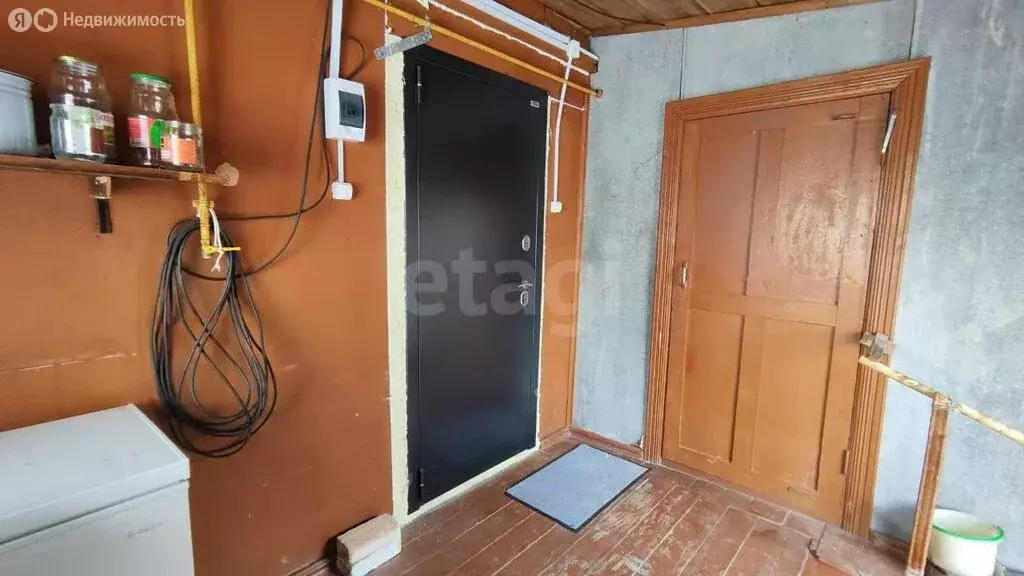 2-комнатная квартира: село Нижняя Тавда, Октябрьская улица, 31 (40 м) - Фото 2