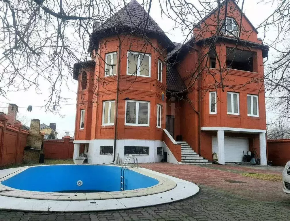 Дом в Ростов-на-Дону, Белорусская улица (580 м) - Фото 0