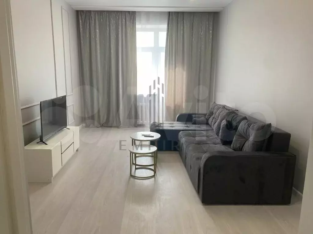 4-к. квартира, 85 м, 4/8 эт. - Фото 0