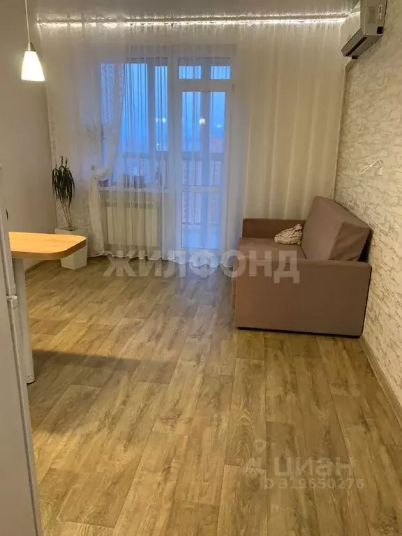 Студия Новосибирская область, Новосибирск ул. Костычева, 36 (24.0 м) - Фото 1