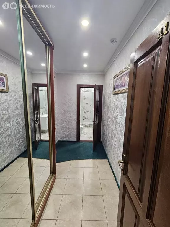 1-комнатная квартира: Ялта, набережная имени В.И. Ленина, 13 (47 м) - Фото 2