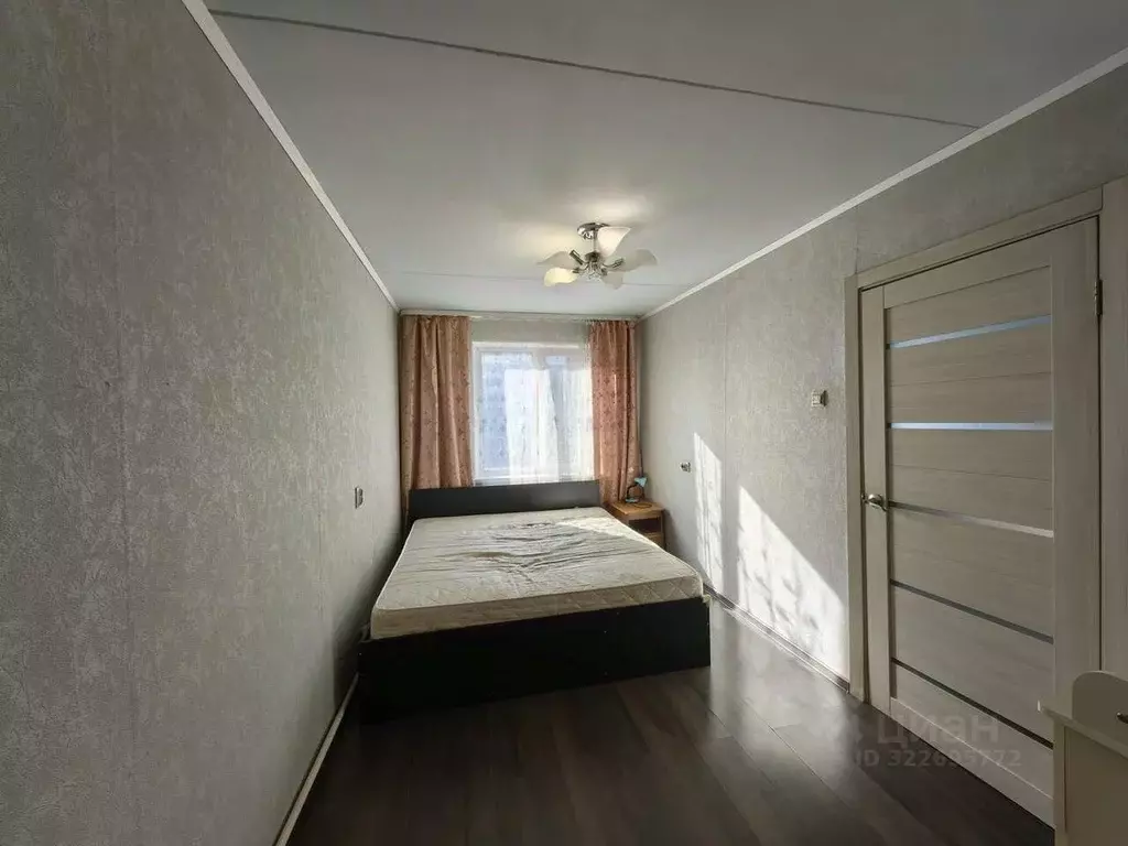 3-к кв. Свердловская область, Екатеринбург ул. Победы, 36 (58.1 м) - Фото 0