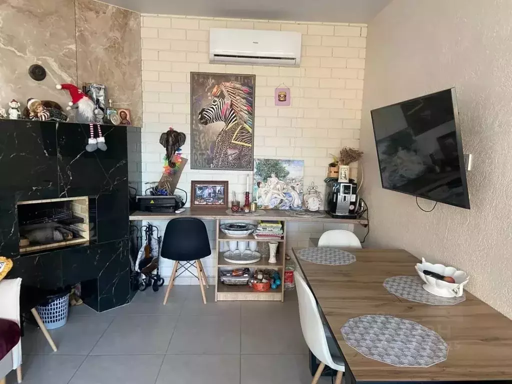 Дом в Краснодарский край, Краснодар ул. Имени Виктора Тюрина, 10к1 ... - Фото 2