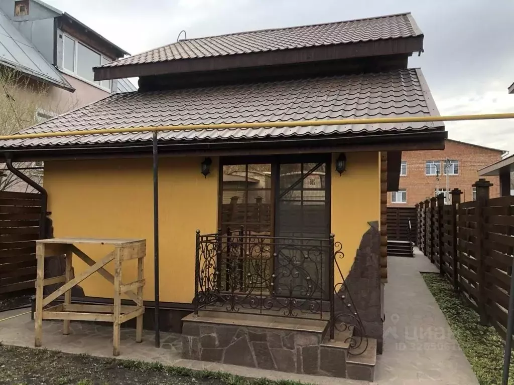 Дом в Башкортостан, Уфа пос. Мелькомбинат, ул. Черемуховая (150 м) - Фото 2