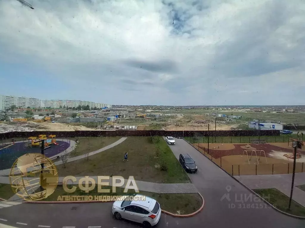 2-к кв. Белгородская область, Старый Оскол Центральный мкр, 4А (68.3 ... - Фото 0