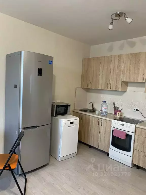 3-к кв. Алтайский край, Барнаул ул. Малахова, 134Ак2 (70.0 м) - Фото 1