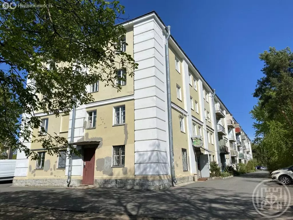 1к в 4-комнатной квартире (17.3 м) - Фото 1
