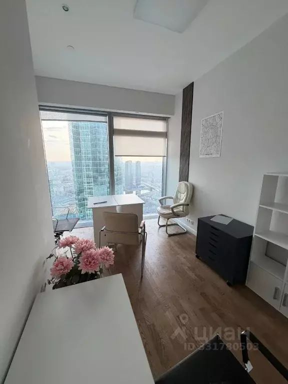 Помещение свободного назначения в Москва наб. Пресненская, 8с1 (17 м) - Фото 2