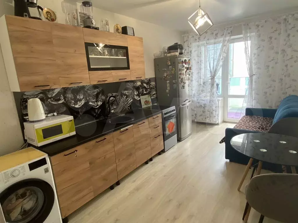1-к. квартира, 42,7 м, 4/9 эт. - Фото 1