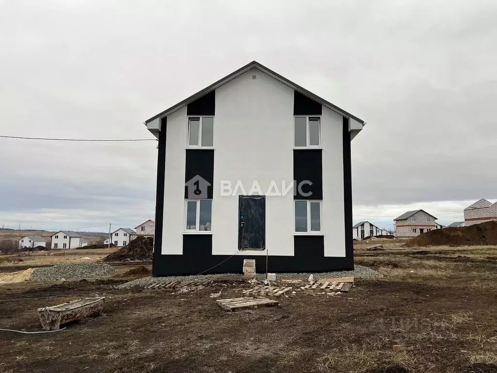 Дом в Пензенская область, с. Бессоновка ул. Кленовая, 1 (124 м) - Фото 0