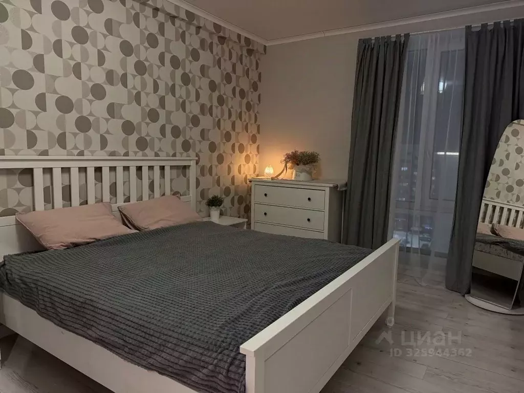 1-к кв. Ямало-Ненецкий АО, Новый Уренгой Энтузиастов мкр,  (44.9 м) - Фото 1