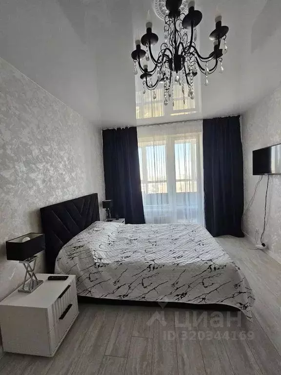 Студия Алтайский край, Барнаул ул. Юрина, 180д (30.0 м) - Фото 1