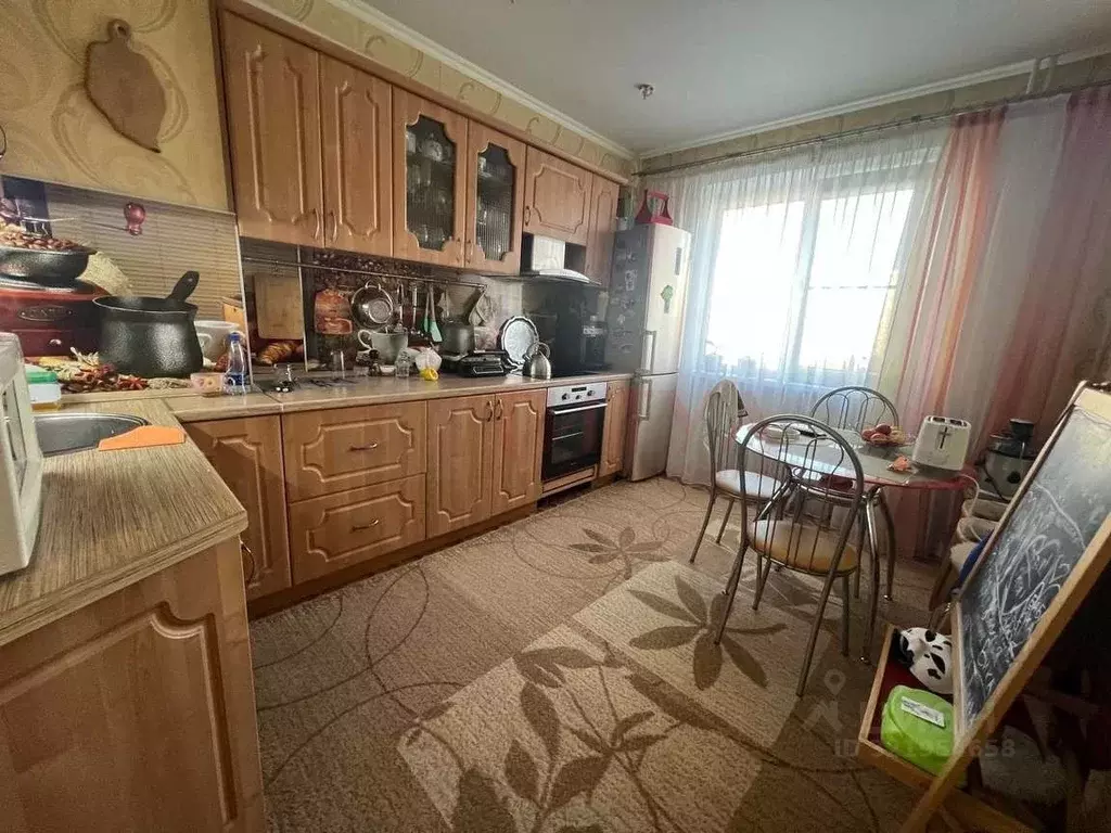 3-к кв. Белгородская область, Старый Оскол Северный мкр, 32 (63.0 м) - Фото 0