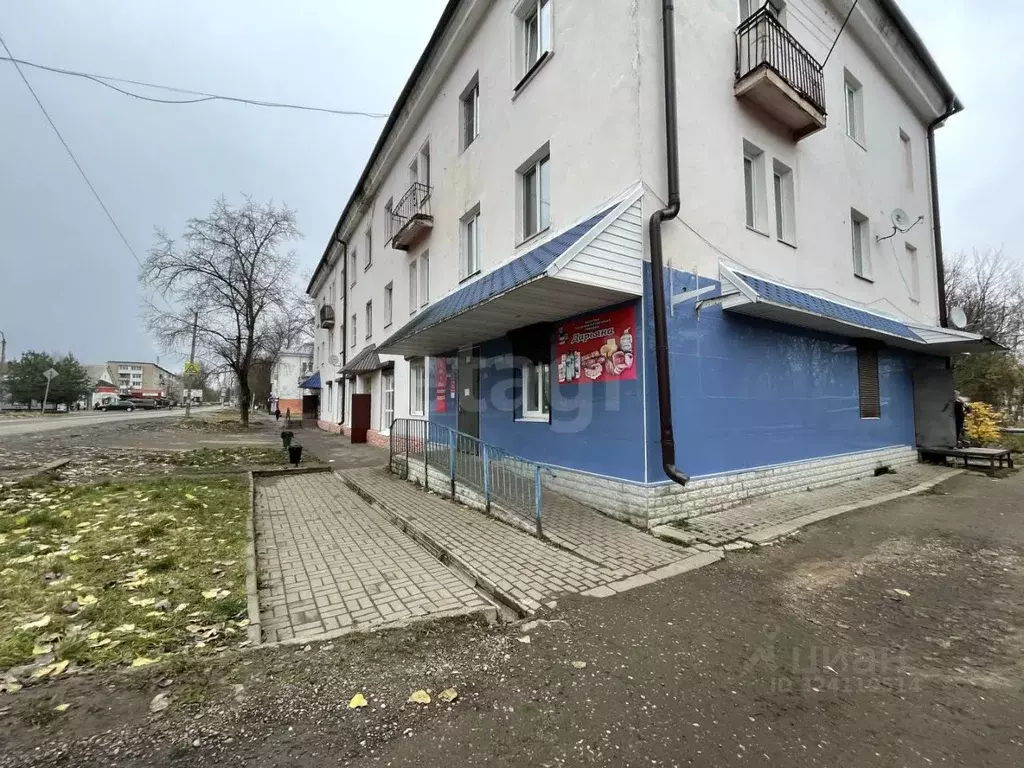 Торговая площадь в Смоленская область, Сафоново ул. 40 лет Октября, 2 ... - Фото 1