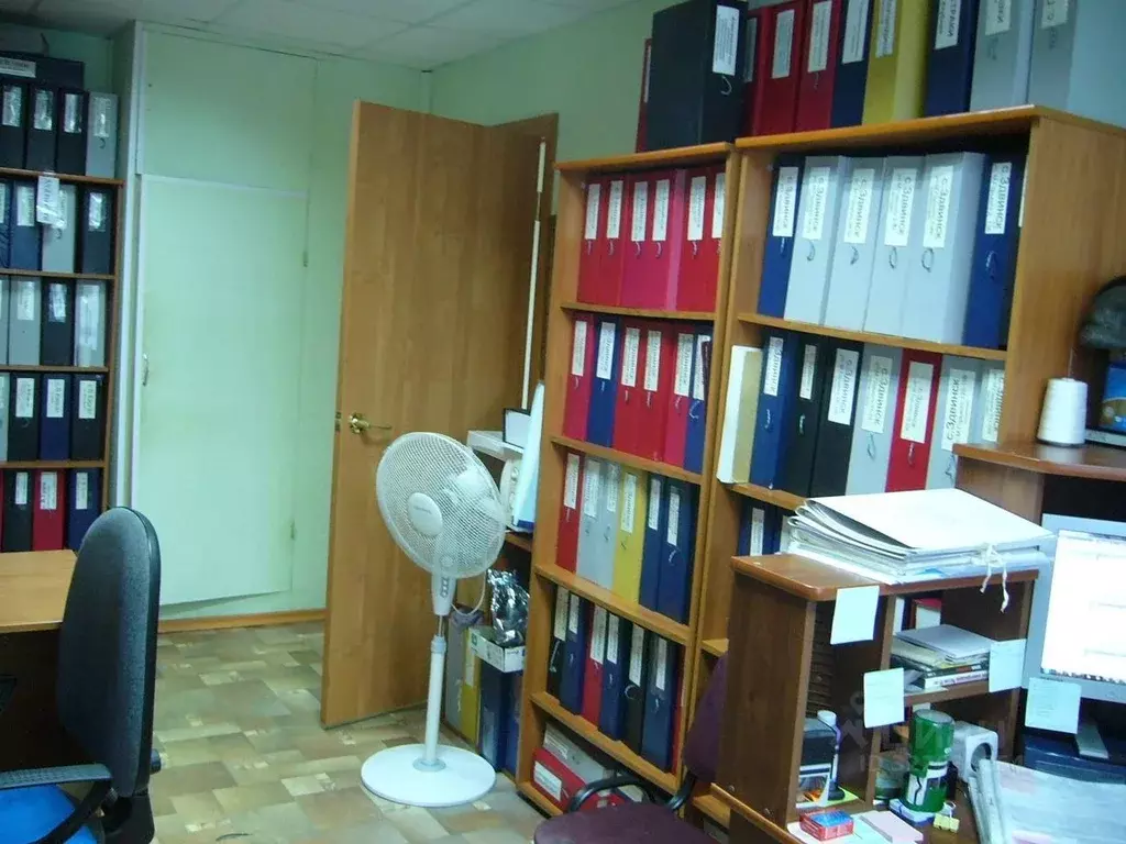 Помещение свободного назначения в Новосибирская область, с. Здвинск ... - Фото 1