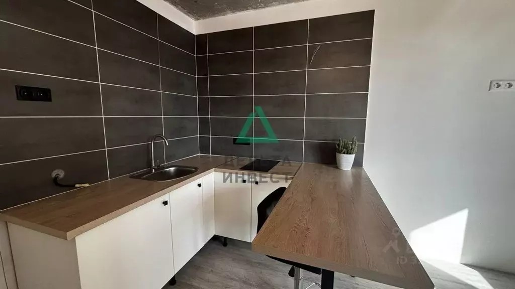 Студия Башкортостан, Уфа ул. Воинов-Интернационалистов, 5 (24.8 м) - Фото 1