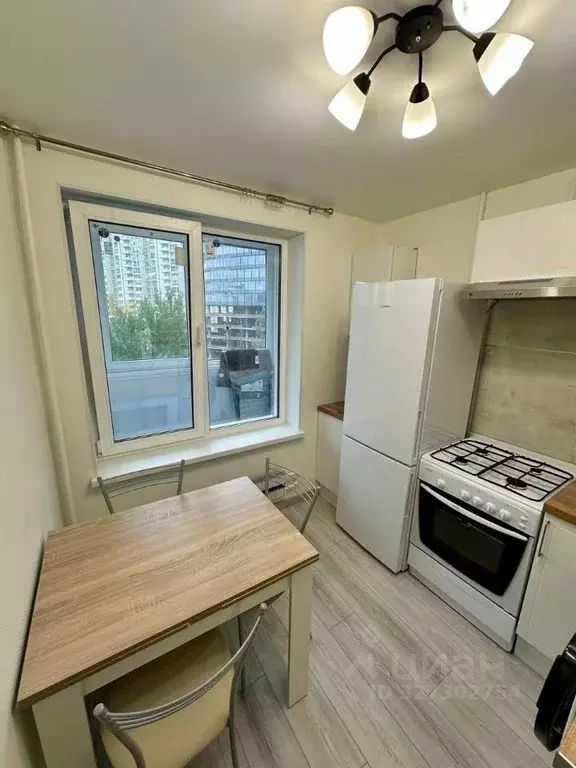 2-к кв. Московская область, Химки Юбилейный просп., 8 (40.0 м) - Фото 2