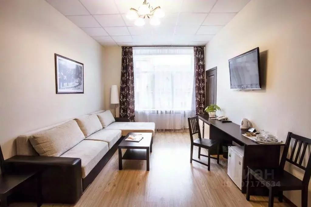 Комната Санкт-Петербург Коломенская ул., 29 (36.0 м) - Фото 1