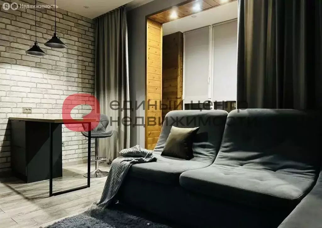 Квартира-студия: Тюмень, улица Фармана Салманова, 26 (24.4 м) - Фото 1
