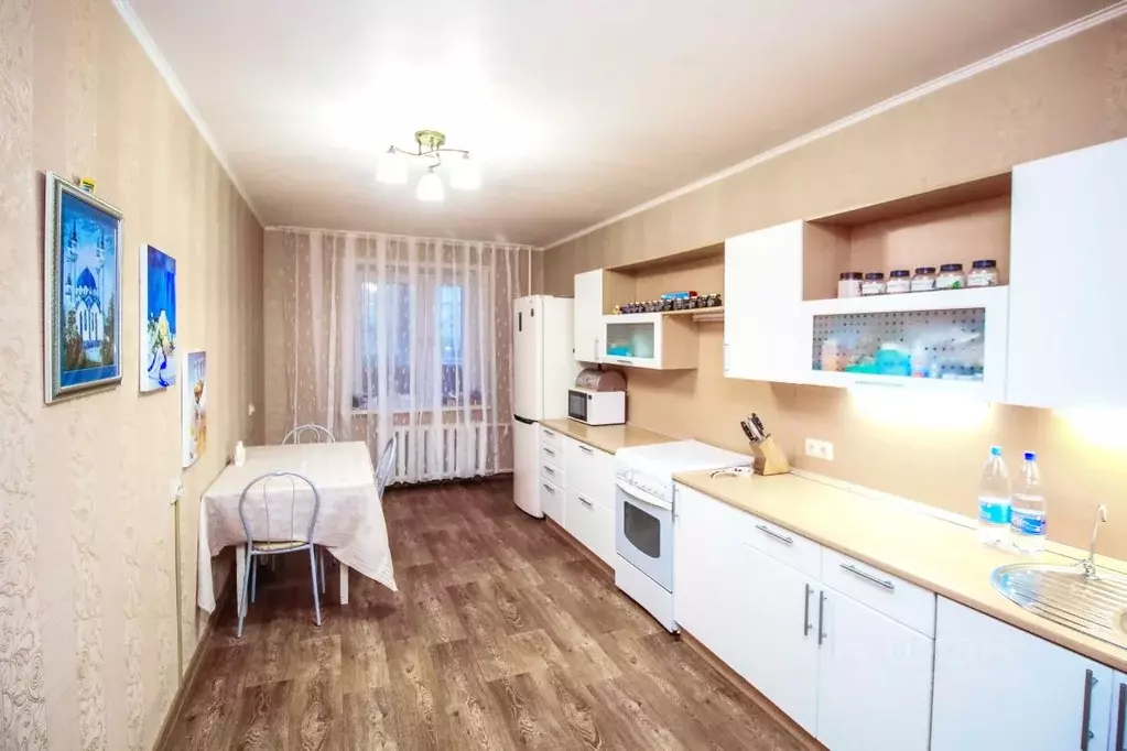 3-к кв. Ульяновская область, Ульяновск ул. Кролюницкого, 3к1 (90.0 м) - Фото 0