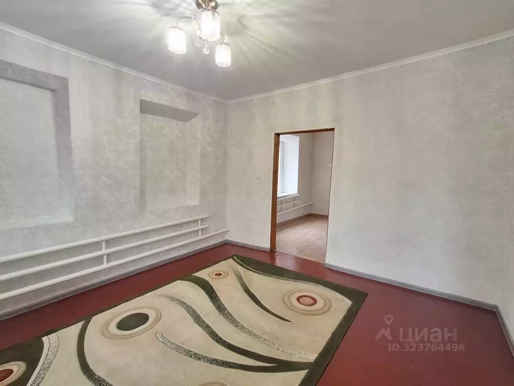 Дом в Краснодарский край, Ейский район, с. Кухаривка ул. Мира (55 м) - Фото 1