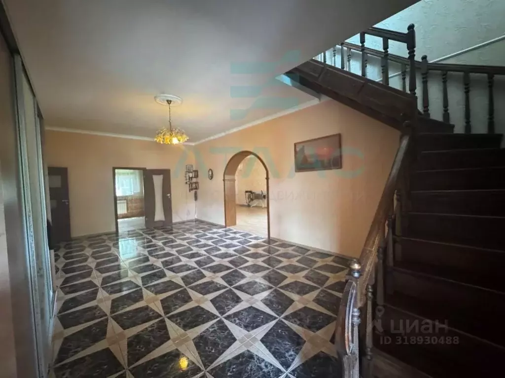 Дом в Крым, Симферополь ул. Оранжерейная, 10 (315 м) - Фото 2