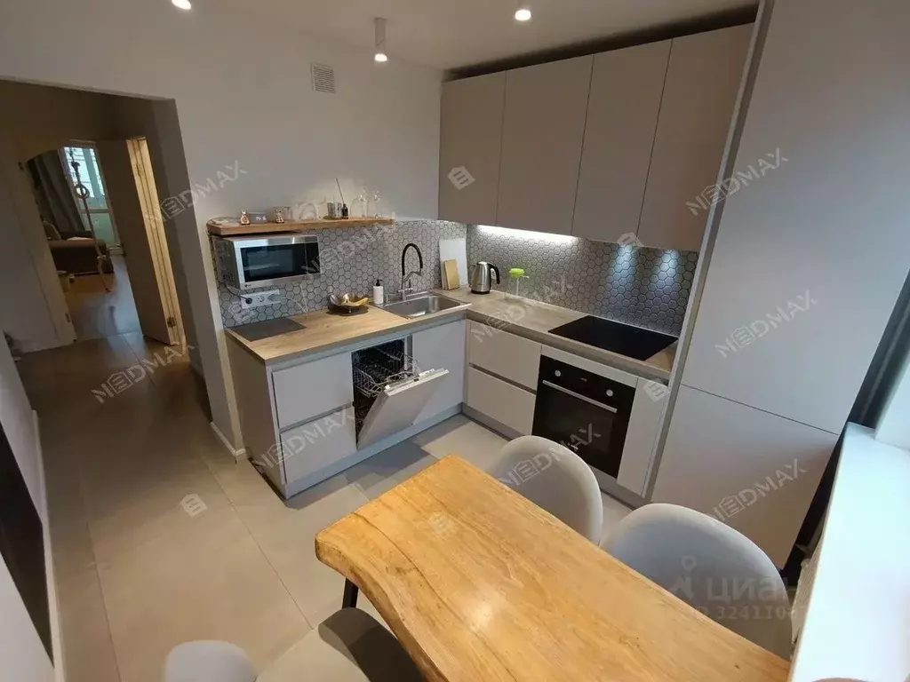 3-к кв. Санкт-Петербург просп. Испытателей, 33 (74.0 м) - Фото 1