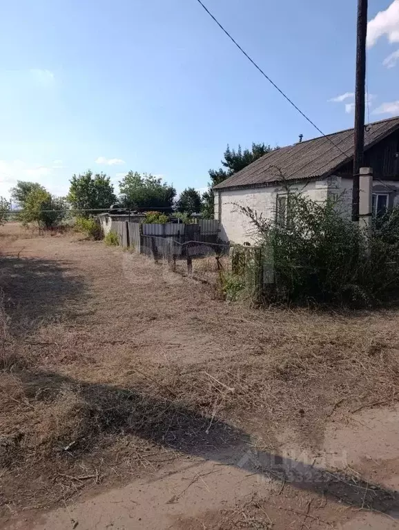 Дом в Саратовская область, Ровенский район, Тарлыковское муниципальное ... - Фото 2
