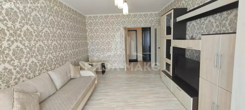 1-комнатная квартира: Брянск, улица Крахмалёва, 57 (49.8 м) - Фото 1