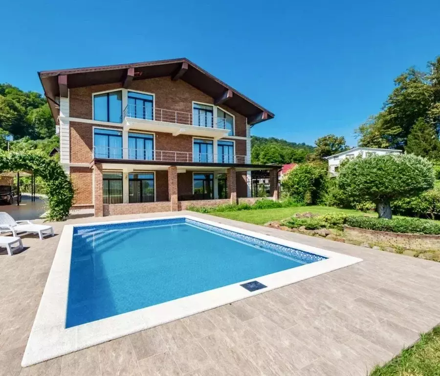 Дом в Краснодарский край, Сочи городской округ, с. Каштаны ул. ... - Фото 1