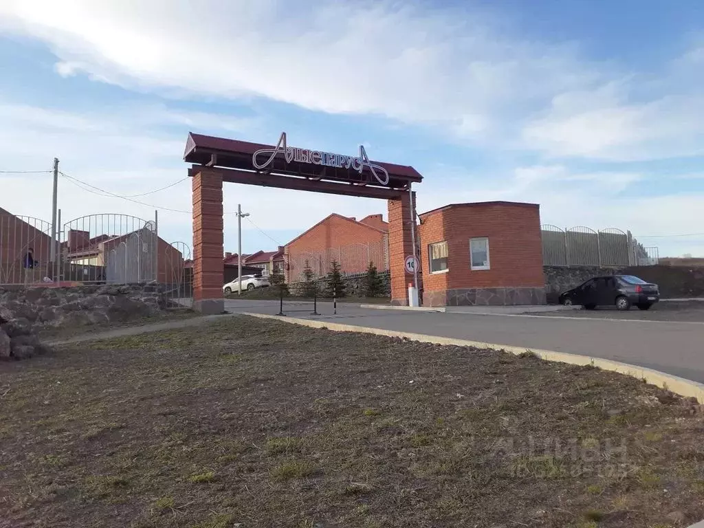 Дом в Башкортостан, Абзелиловский район, Ташбулатовский сельсовет, д. ... - Фото 1