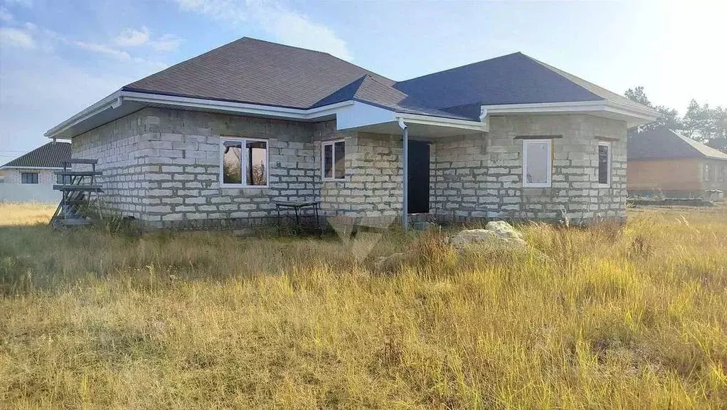 Дом в Белгородская область, Старооскольский городской округ, с. ... - Фото 2