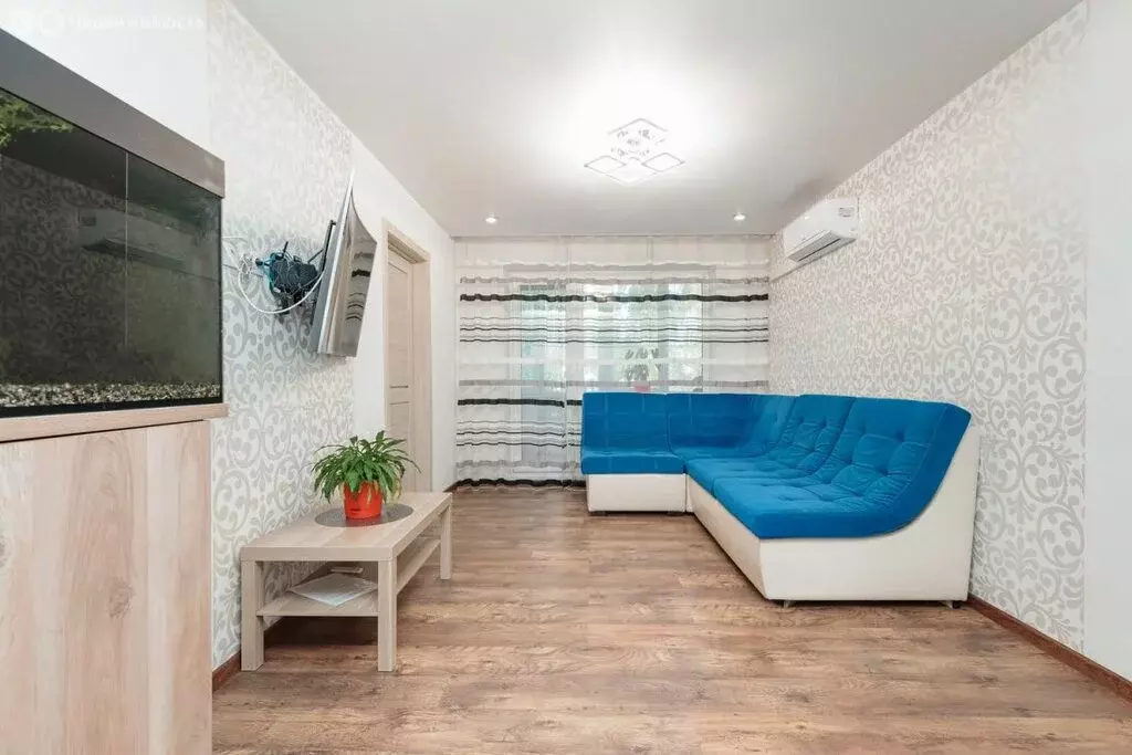 3-комнатная квартира: Новосибирск, улица Кошурникова, 13/2 (60.8 м) - Фото 2