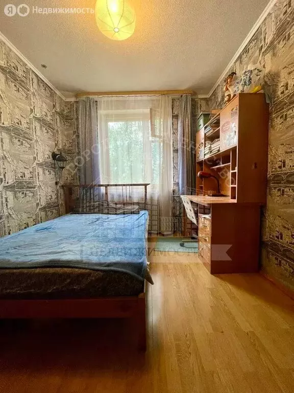 3-комнатная квартира: Калуга, улица Суворова, 69 (64 м) - Фото 0