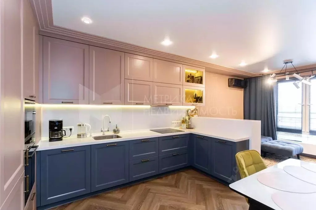 3-к кв. Тюменская область, Тюмень ул. 50 лет Октября, 57Бк1 (80.0 м) - Фото 1