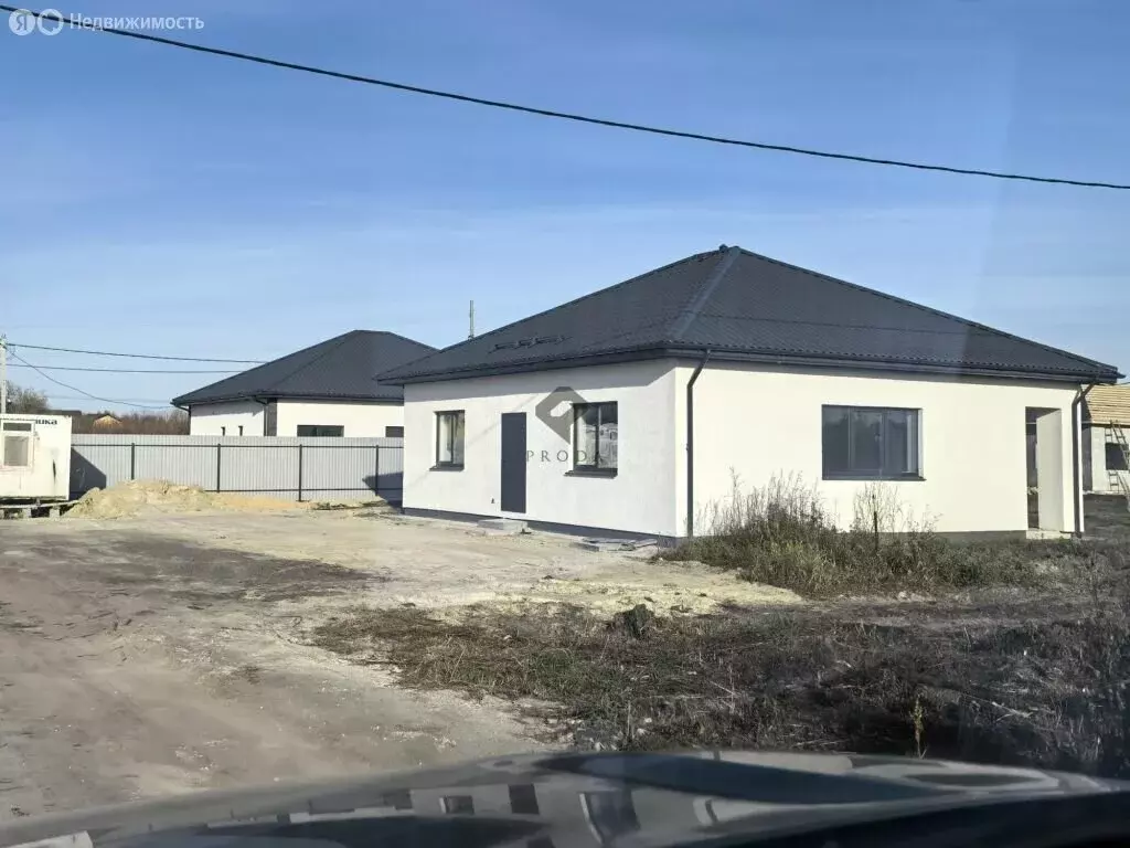 Дом в Тюмень, улица Алексея Первухина (100 м) - Фото 1