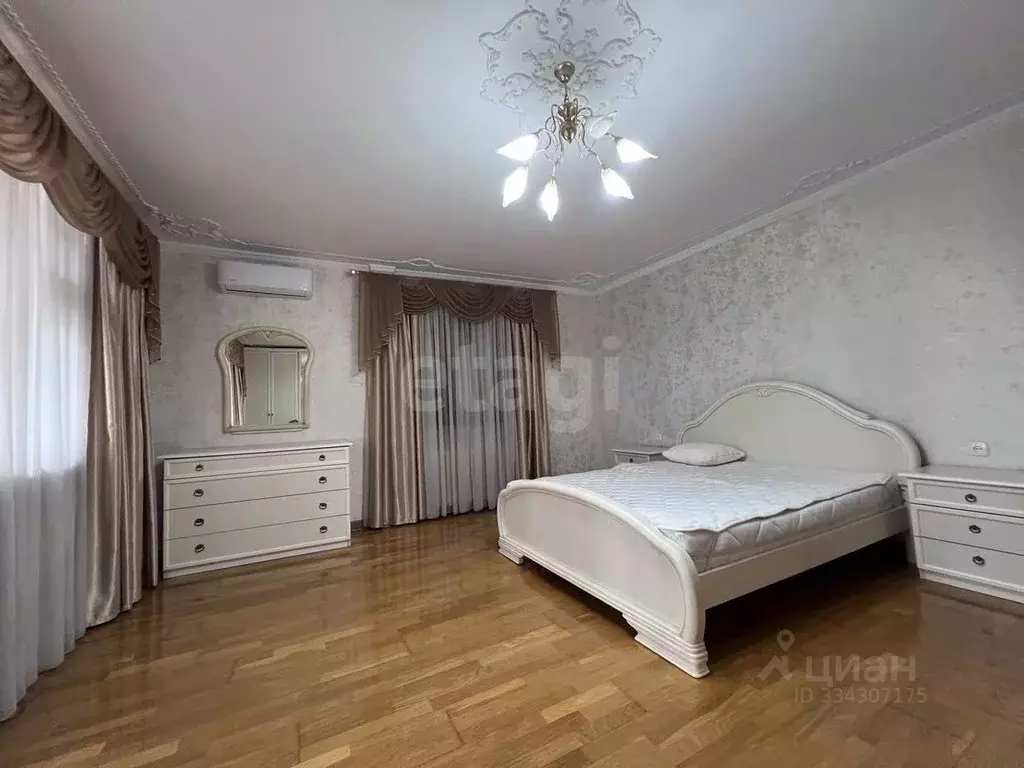 4-к кв. Крым, Симферопольский район, Мирновское с/пос, с. Белоглинка ... - Фото 1