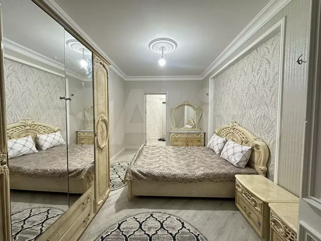 2-к. квартира, 70 м, 12/13 эт. - Фото 0