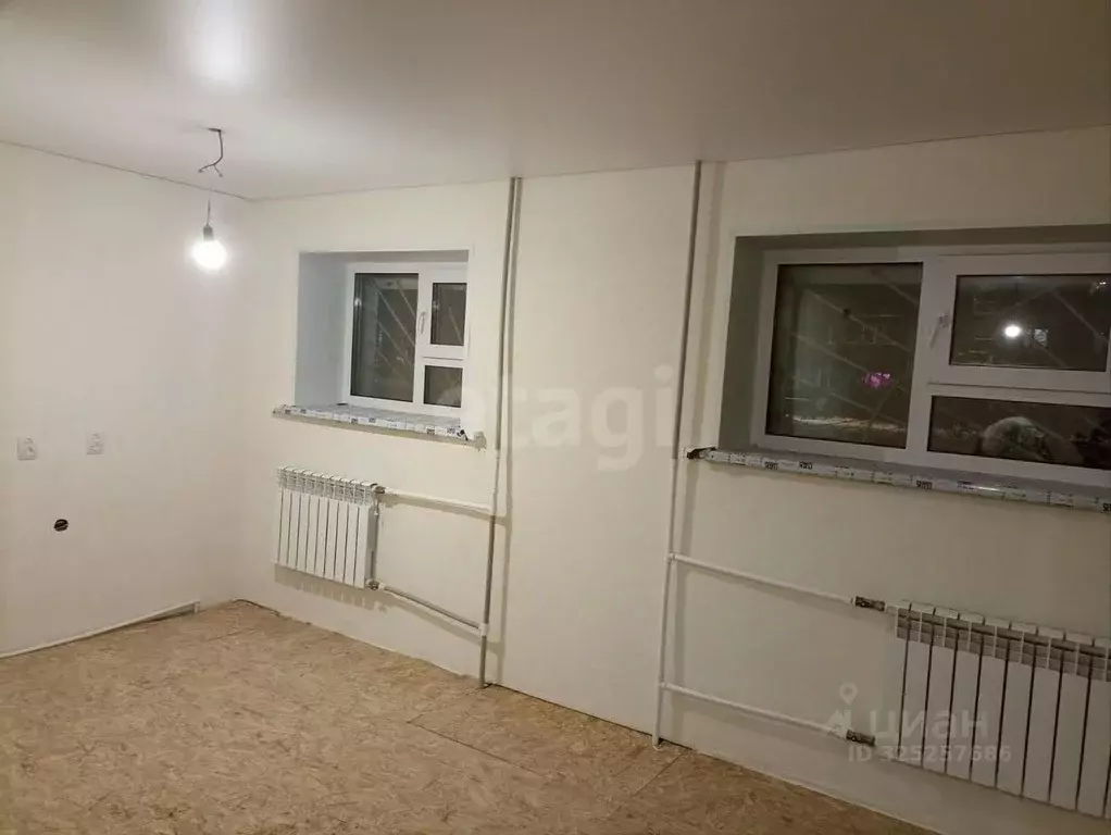 2-к кв. Нижегородская область, Нижний Новгород ул. Сурикова, 4 (42.0 ... - Фото 1