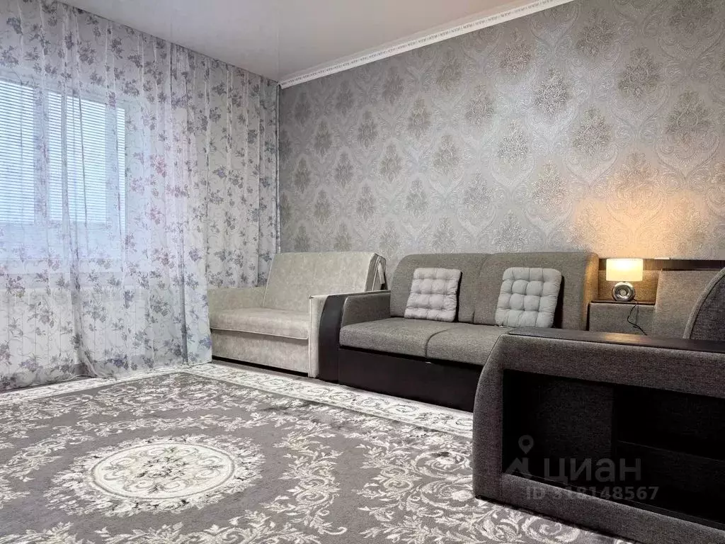 1-к кв. Ханты-Мансийский АО, Пыть-Ях 6-й Пионерный мкр, 9 (40.0 м) - Фото 0
