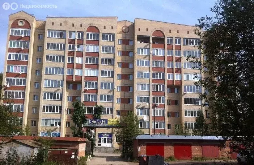 1-комнатная квартира: Сыктывкар, улица Маегова, 21 (38.7 м) - Фото 0