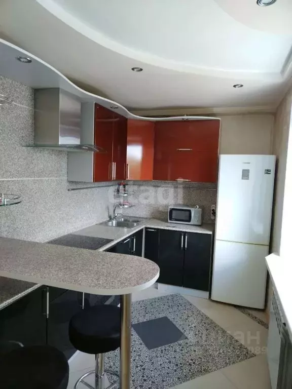 Студия Ханты-Мансийский АО, Сургут проезд Дружбы, 5 (29.7 м) - Фото 1