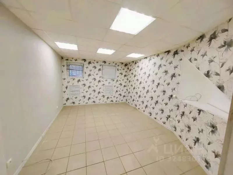 Помещение свободного назначения в Санкт-Петербург Гаврская ул., 2 (115 ... - Фото 1